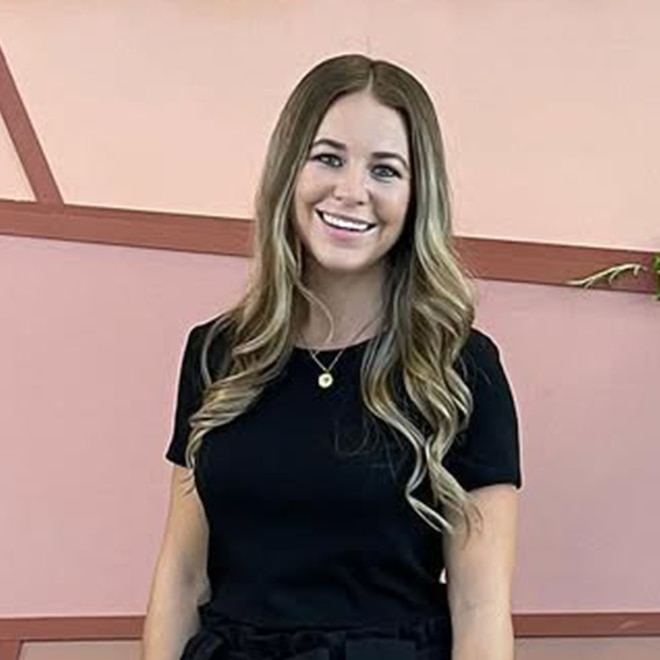 Pregnant Jana Duggar Feels Like "New Person” With Hair Transformation